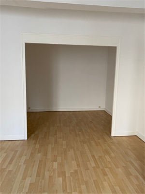 appartement à la location -   33000  BORDEAUX, surface 33 m2 location appartement - APR669295